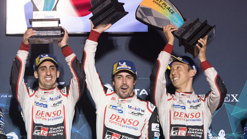 Alonso's victory on the podium with his Toyota teammates